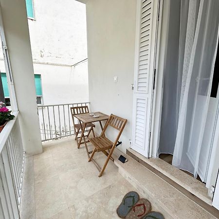 La Casa Di Rosi Al Mare Apartment Vada Bagian luar foto