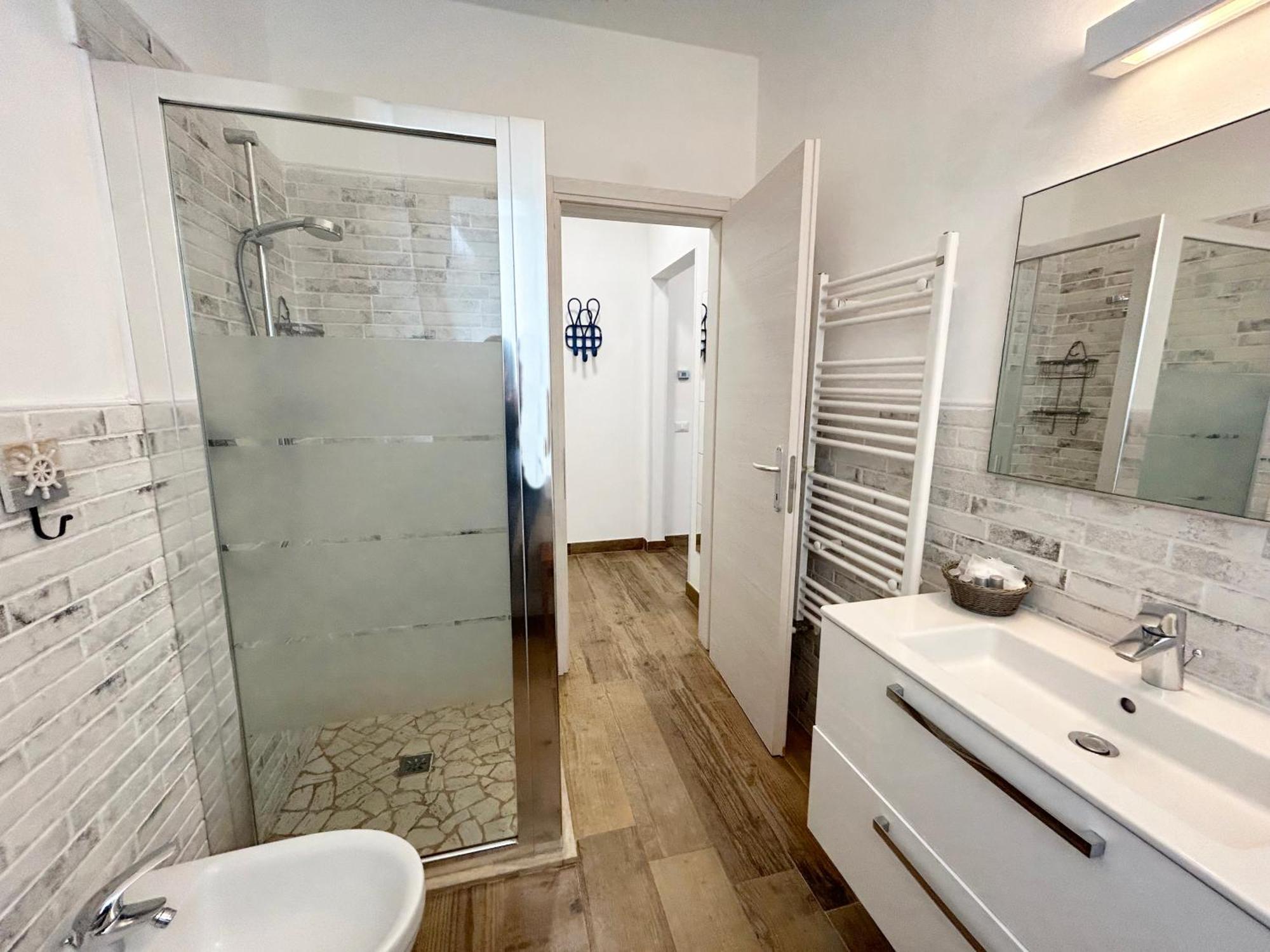 La Casa Di Rosi Al Mare Apartment Vada Bagian luar foto