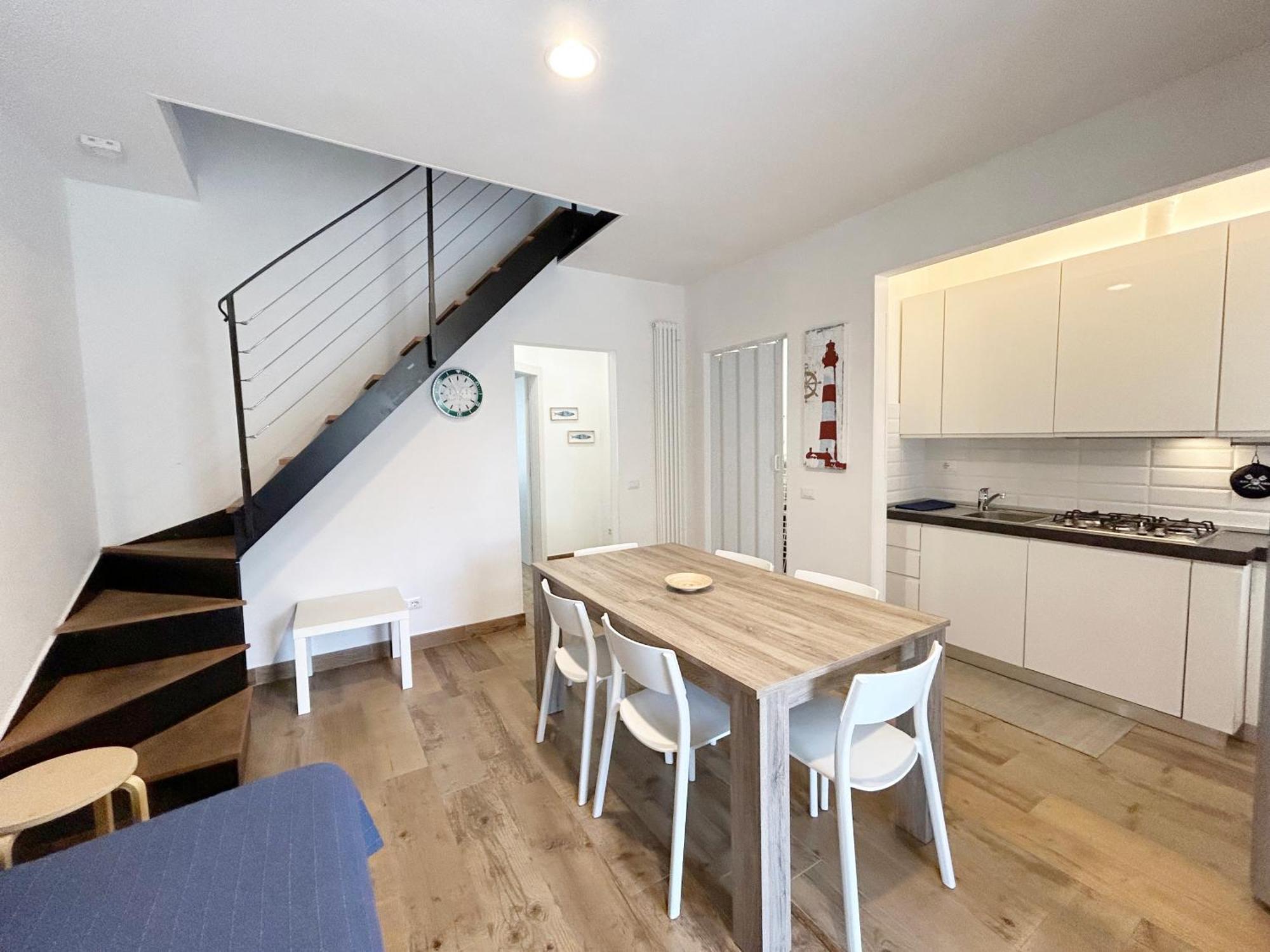 La Casa Di Rosi Al Mare Apartment Vada Bagian luar foto