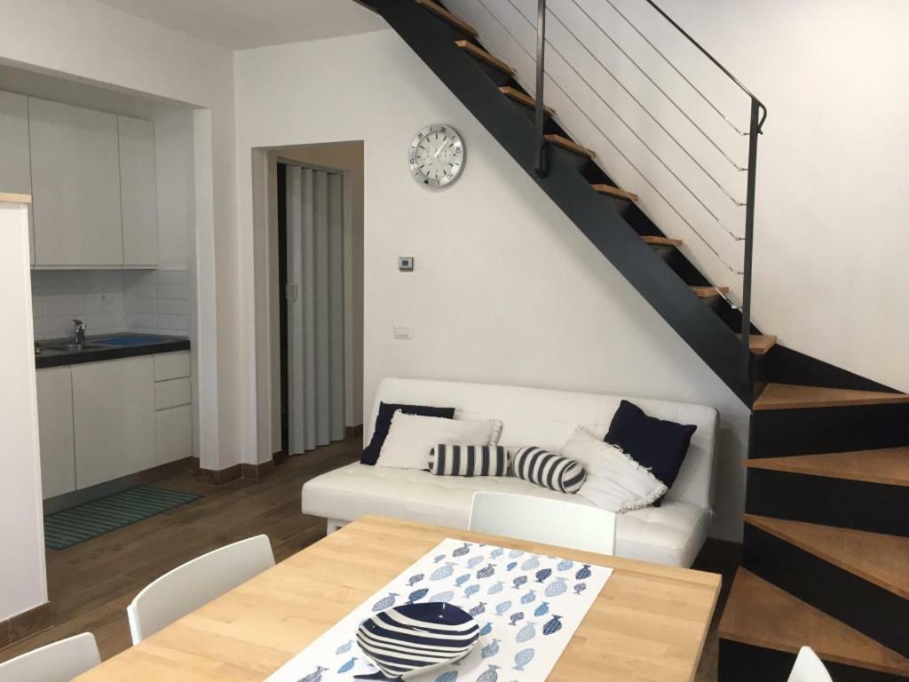 La Casa Di Rosi Al Mare Apartment Vada Bagian luar foto