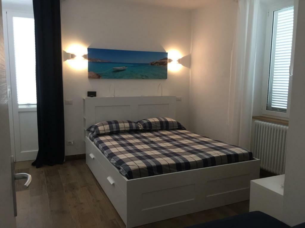 La Casa Di Rosi Al Mare Apartment Vada Bagian luar foto