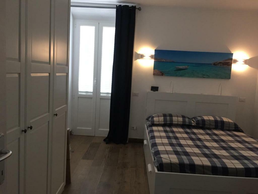 La Casa Di Rosi Al Mare Apartment Vada Bagian luar foto